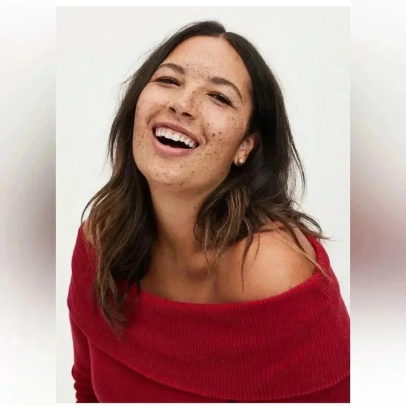 Torrid Valentine Red Knit Off the Shoulder Dress 00 - Picture 5 of 6